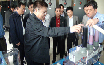 福建省委常委、廈門(mén)市委書(shū)記王蒙徽及有關(guān)部門(mén)負(fù)責(zé)人一行蒞臨公司視察